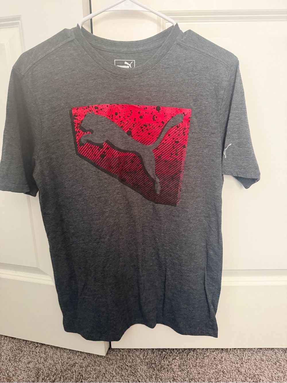 Puma Men's Dark Gray Short Sleeve Tee with Red Graphic Puma Logo